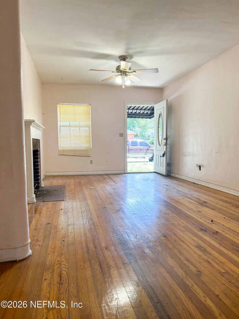 4242 Pinewood Ave, Jacksonville, FL 32207