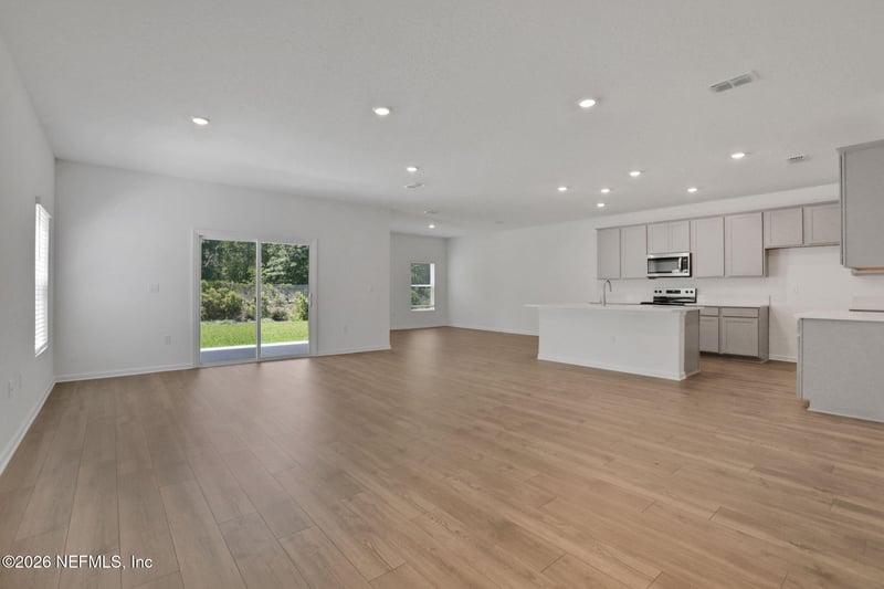 3431 Humphrey St, Green Cove Springs, FL 32043