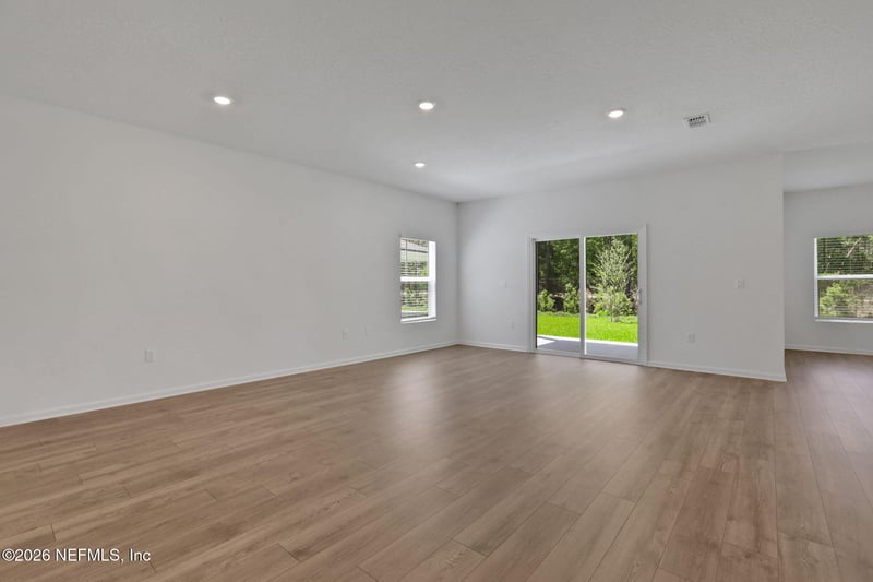 3431 Humphrey St, Green Cove Springs, FL 32043