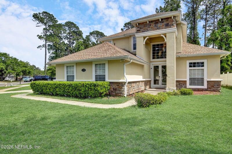 14042 Devan Lee Dr, Jacksonville, FL 32226