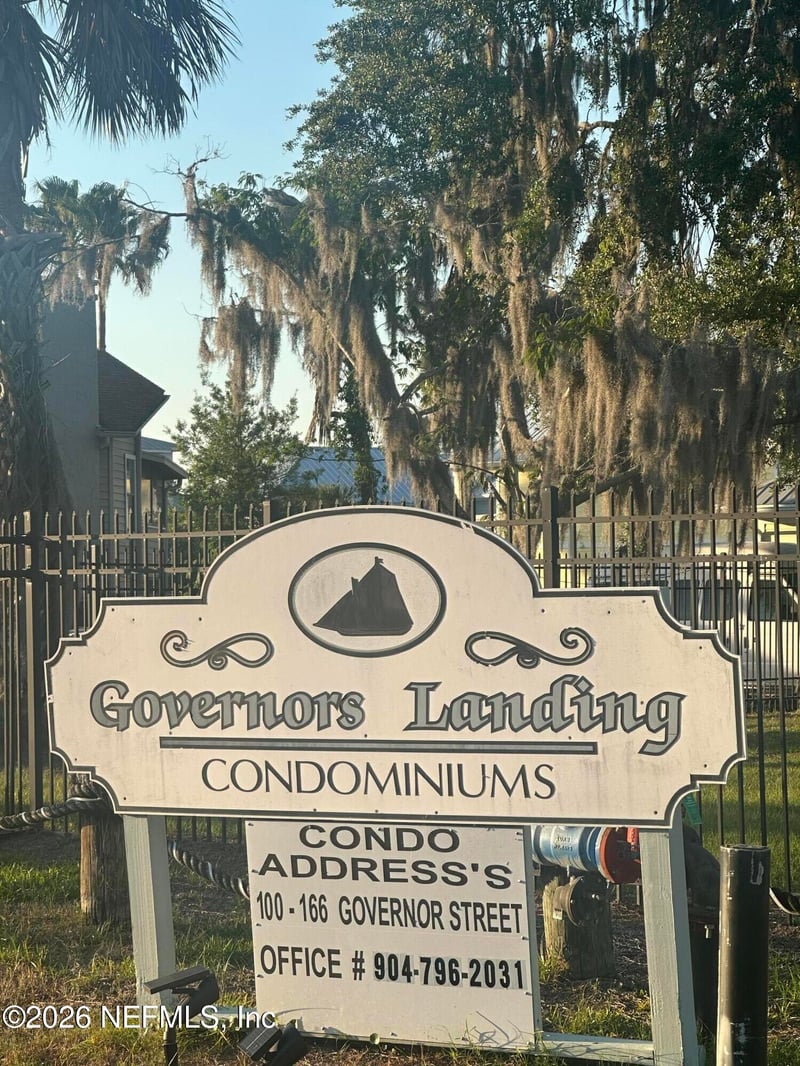 118 Governor St #208, Green Cove Springs, FL 32043