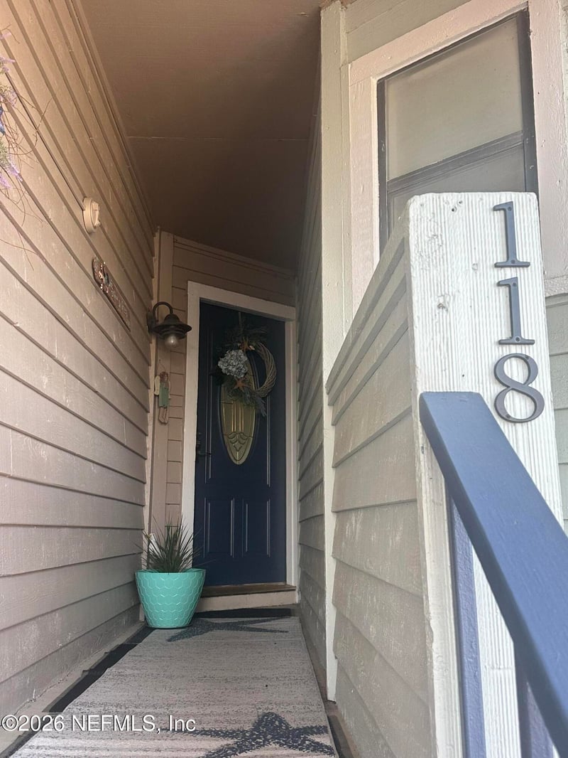 118 Governor St #208, Green Cove Springs, FL 32043