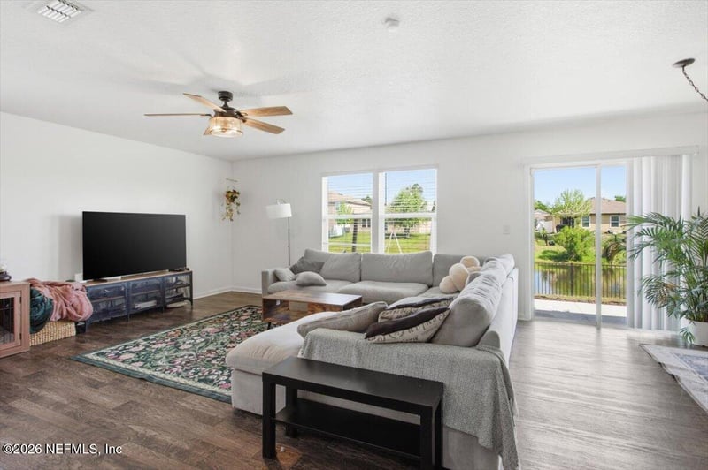 3623 Alta Lakes Blvd, Jacksonville, FL 32226