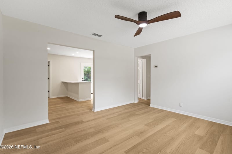 2721 Lansdowne Dr, Jacksonville, FL 32211