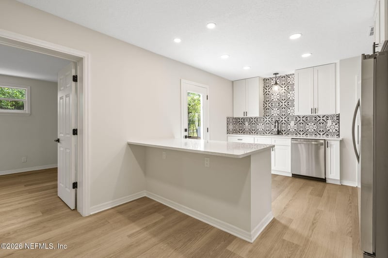 2721 Lansdowne Dr, Jacksonville, FL 32211