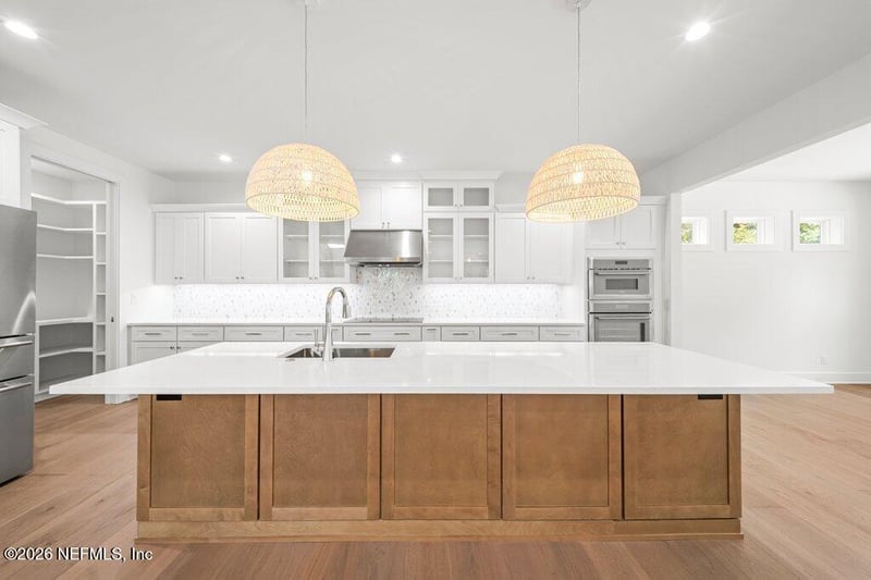 397 Plaza , Atlantic Beach, FL 32233