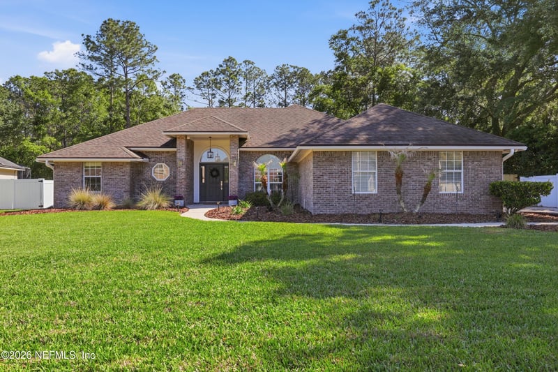 621 Lavender Ln, St Johns, FL 32259