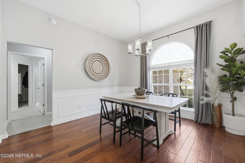 621 Lavender Ln, St Johns, FL 32259