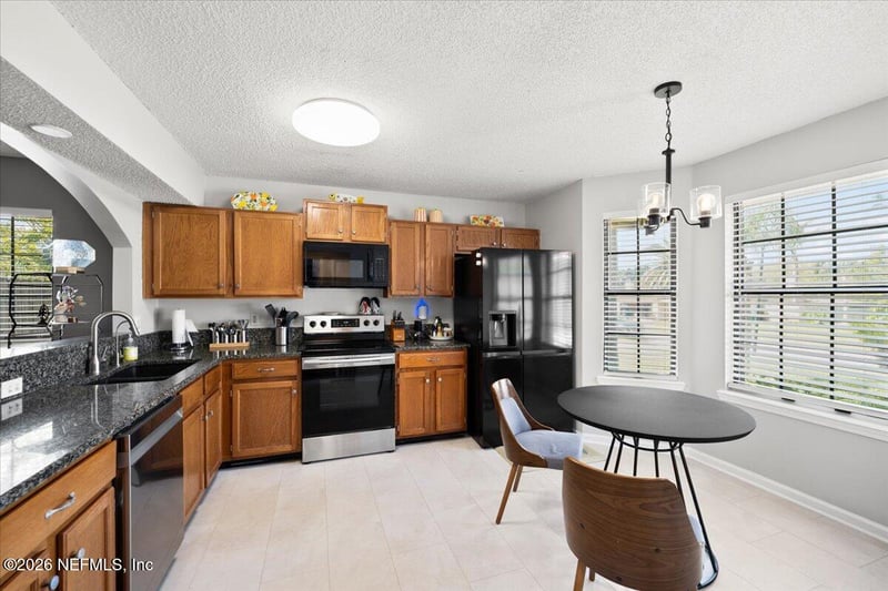 4561 Shaky Leaf Ln, Jacksonville, FL 32224