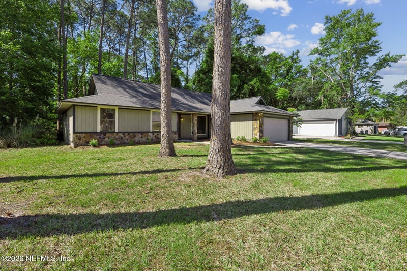 1476 Rivergate Dr, Jacksonville, FL 32223