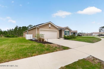75644 Bridgewater Dr, Yulee, FL 32097