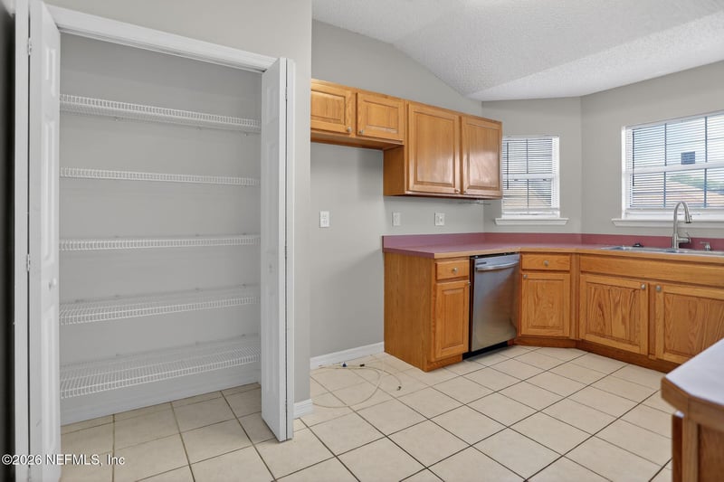 6101 4th Manor, Palatka, FL 32177