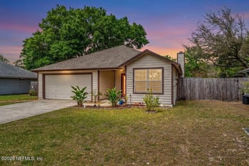 2727 Mc Cormick Woods Dr, Jacksonville, FL 32225