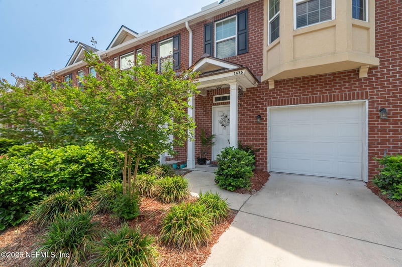 1636 Landau Rd, Jacksonville, FL 32225