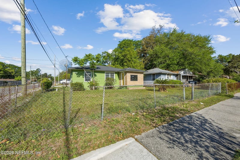 3304 Division St, Jacksonville, FL 32209