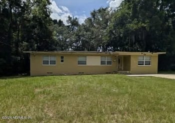 5756 Cherry Laurel Dr, Jacksonville, FL 32210