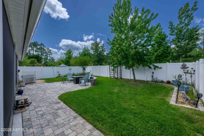 554 Vonron Dr, Jacksonville, FL 32222