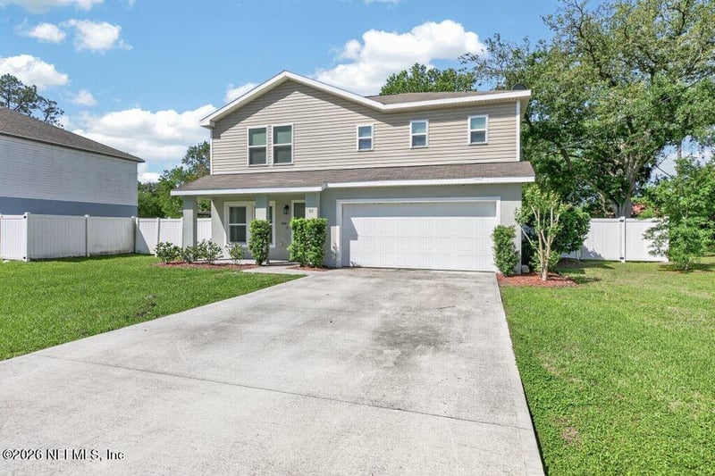 60 Pine Crest Ln, Palm Coast, FL 32164