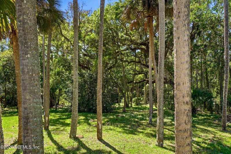 2428 Seminole Rd, Atlantic Beach, FL 32233