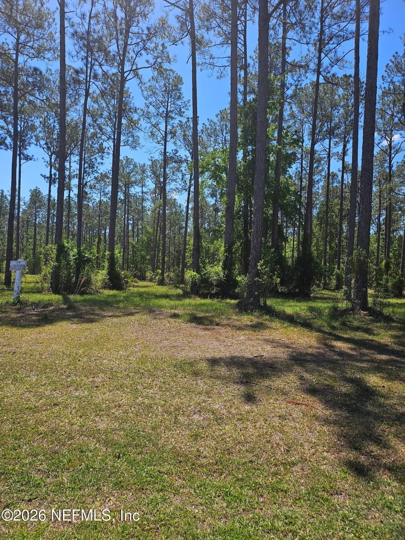 10136 Kings Crossing Dr, Jacksonville, FL 32219