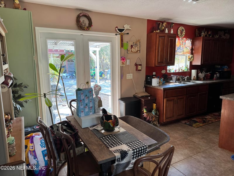 1134 Coral Farms Rd, Florahome, FL 32140