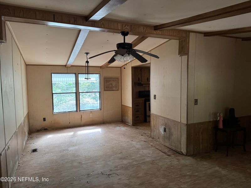 608 Coral Farms Rd, Florahome, FL 32140