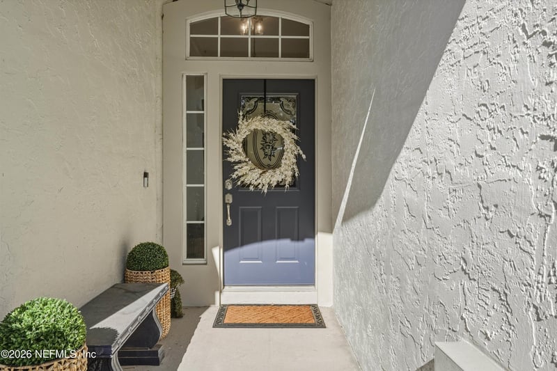 717 Lockwood Ln, St Johns, FL 32259