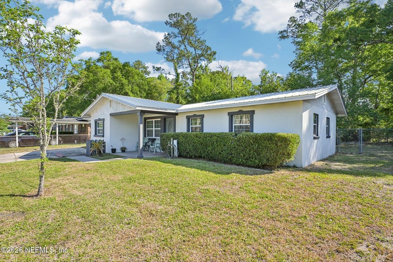 6471 Kinlock Dr, Jacksonville, FL 32219