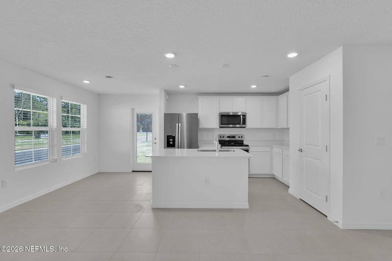 10123 Whistling Pne Ct, Jacksonville, FL 32221