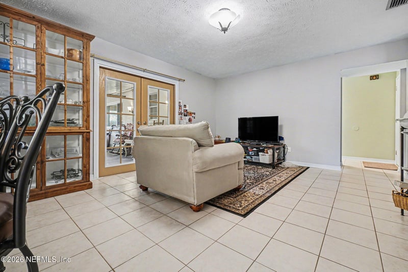 4994 Pine Cone Ct, Jacksonville, FL 32210