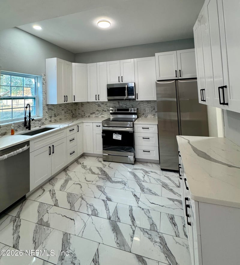 5150 Pennant Ct, Jacksonville, FL 32244