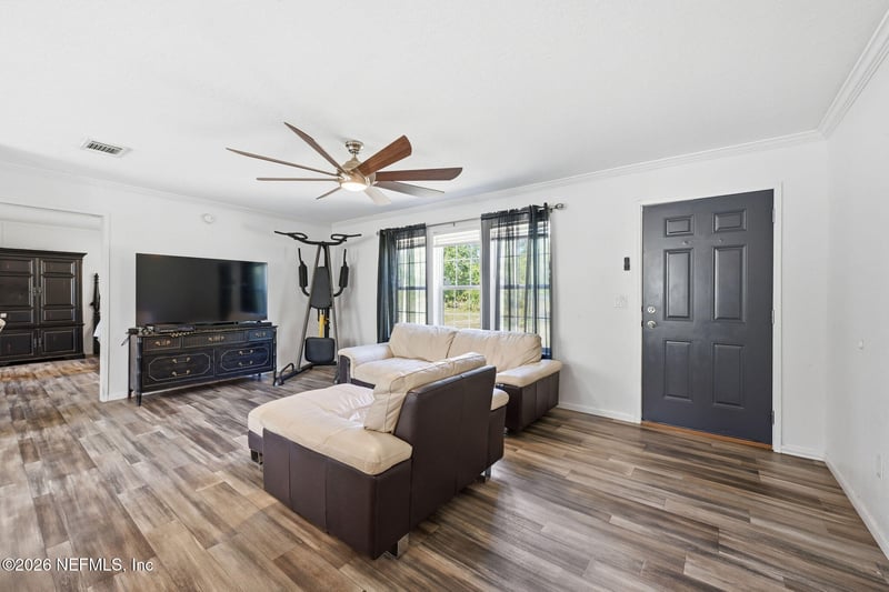 137 Doe Trl, Palatka, FL 32177