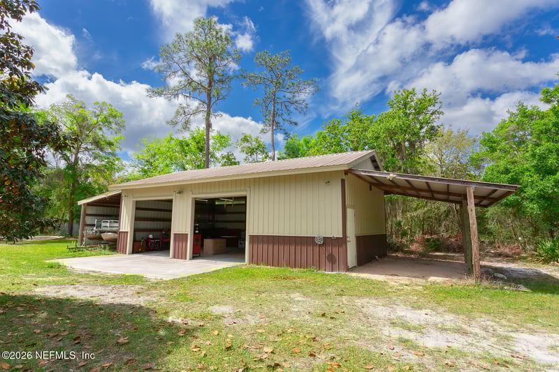 374 Beecher Springs Rd, Crescent City, FL 32112