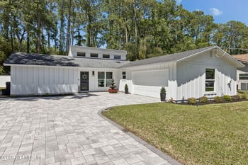 1417 Satsuma Rd, St Johns, FL 32259