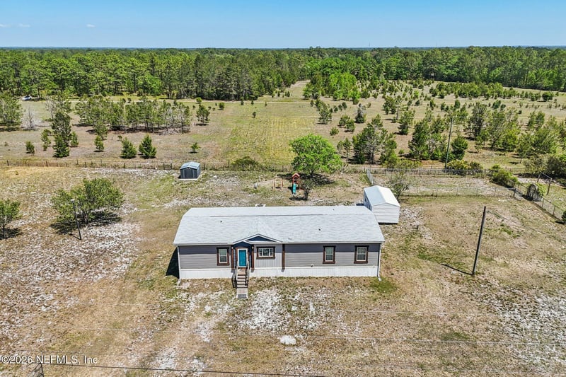 5277 Otter Ln, Middleburg, FL 32068