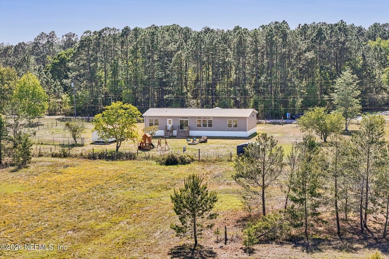 5277 Otter Ln, Middleburg, FL 32068