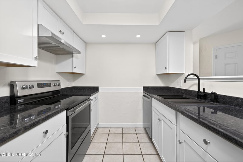 1250 Bayshore Dr, Jacksonville, FL 32233