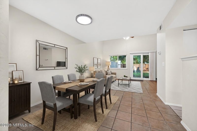 1250 Bayshore Dr, Jacksonville, FL 32233