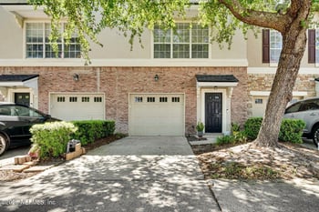 4490 Capital Dome Dr, Jacksonville, FL 32246