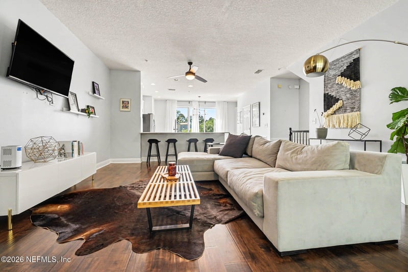 4490 Capital Dome Dr, Jacksonville, FL 32246