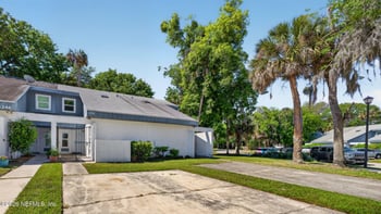 1250 Bayshore Dr, Jacksonville, FL 32233