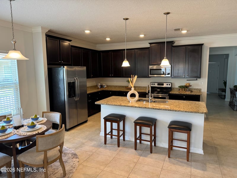 16088 Willow Bluff Ct, Jacksonville, FL 32218