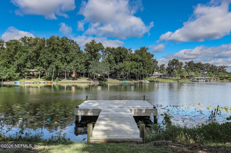 1099 Lake Asbury Dr, Green Cove Springs, FL 32043