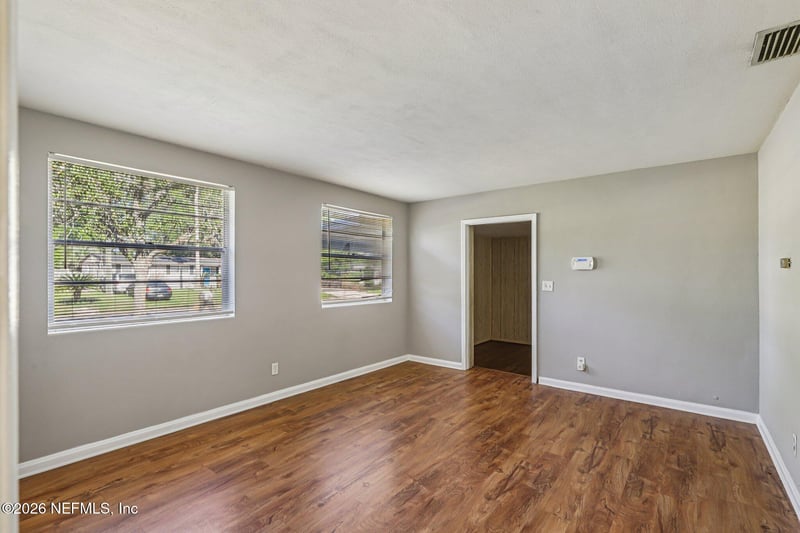 3827 Colebrooke Dr, Jacksonville, FL 32210