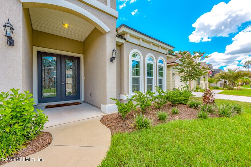 5043 Redford Manor Dr, Jacksonville, FL 32258