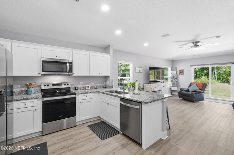 361911 Pine St, Hilliard, FL 32046