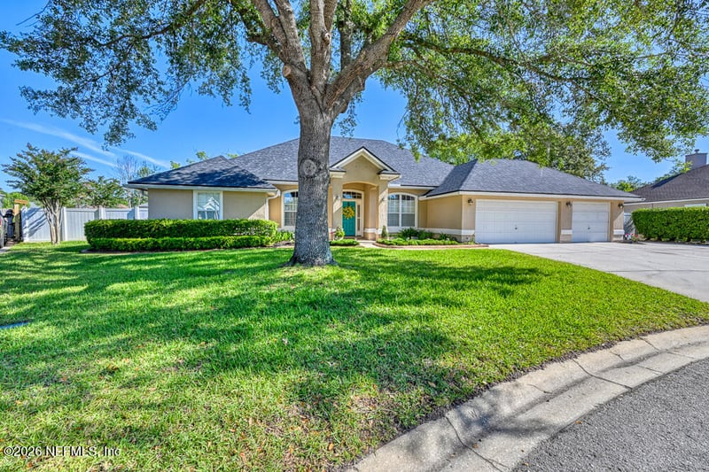 144 Oakwood Plantation Dr, Fleming Island, FL 32003