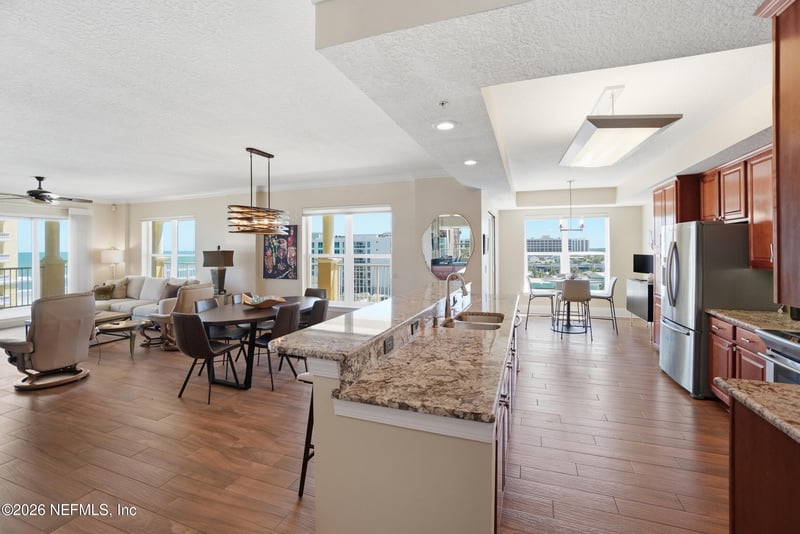 932 1st St #701, Jacksonville Beach, FL 32250