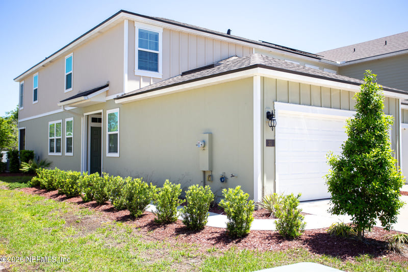 31 Redbud Rd, Palm Coast, FL 32137