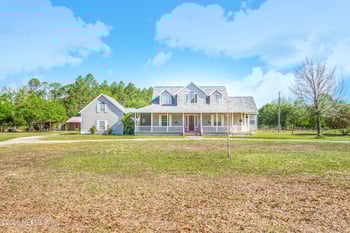 8219 Mud Lake Rd, Macclenny, FL 32063